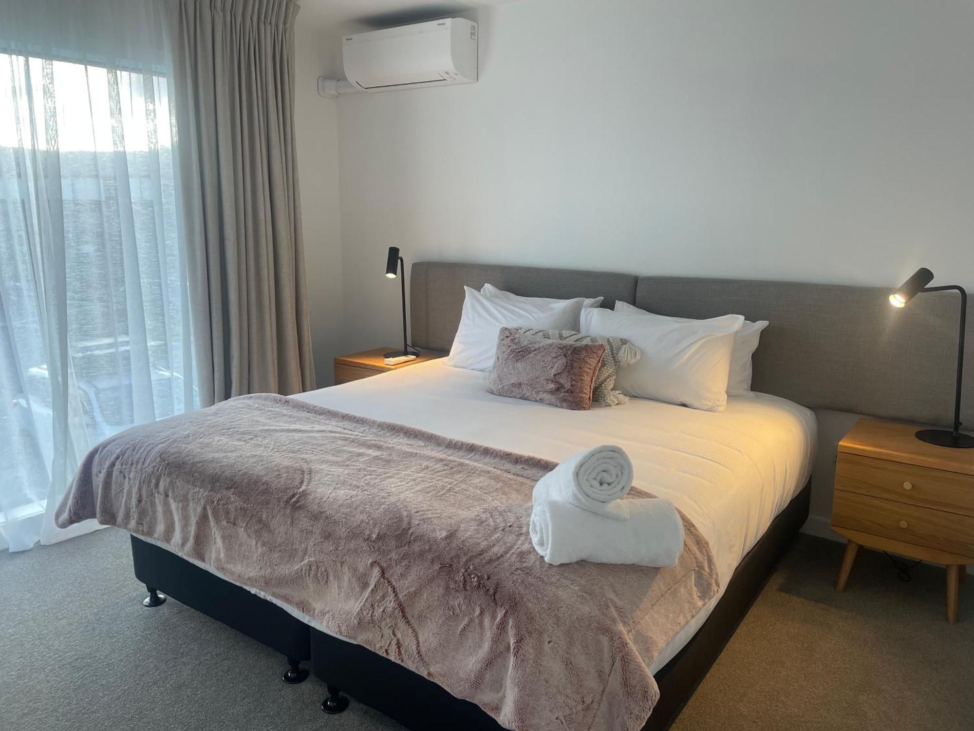 Alpine Junction Townhouse Apartments, Lodge & Hotel Wanaka Luaran gambar